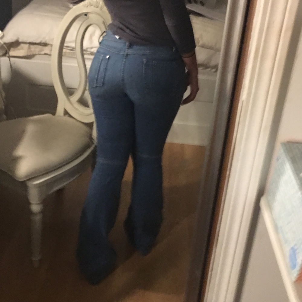 ALICE + Olivia flare jeans